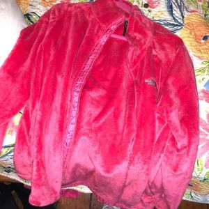 Hot pink north face